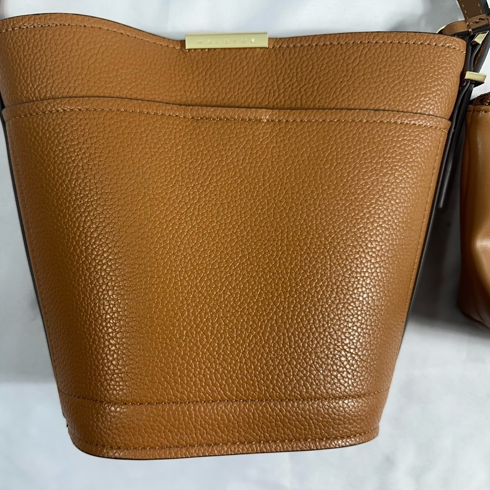 Halston Brown Leather Bucket Bag - Picture 1 of 11